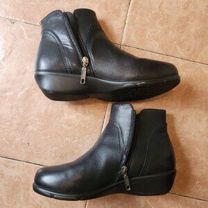 Propét Women's Waverly Ankle Boot, 9.5 XX (4E)